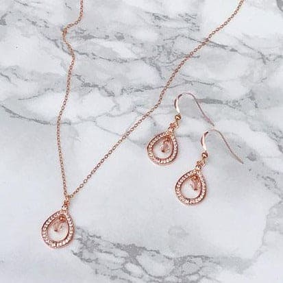 rose gold necklace and earrings